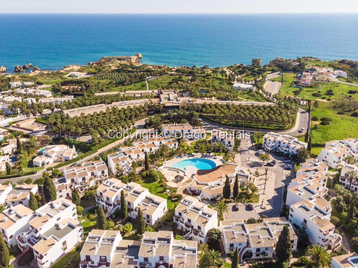 Coastal Retreat With Pool And Beach Access By Drago Rentals 알부페이라 외부 사진